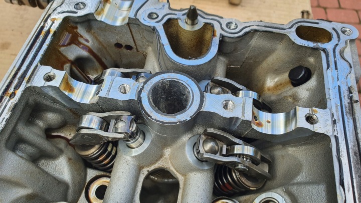 CULASSE ARBRES 2.0 TFSI TSI VW AUDI SKODA SEAT 06K403S/AJ