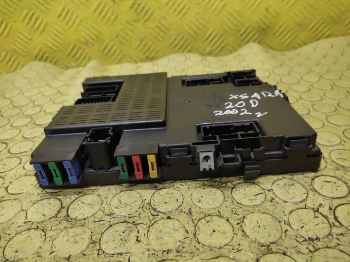 CITROEN XSARA MODULE BOÎTE FUSIBLE 9649053680