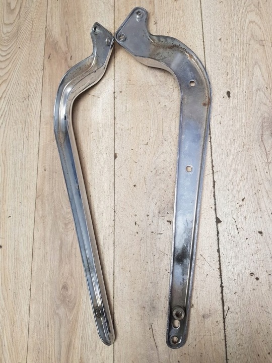 CHÂSSIS GARDE-BOUE SUPPORT SZABLA PAIRE HARLEY DAVIDSON SOFTAIL