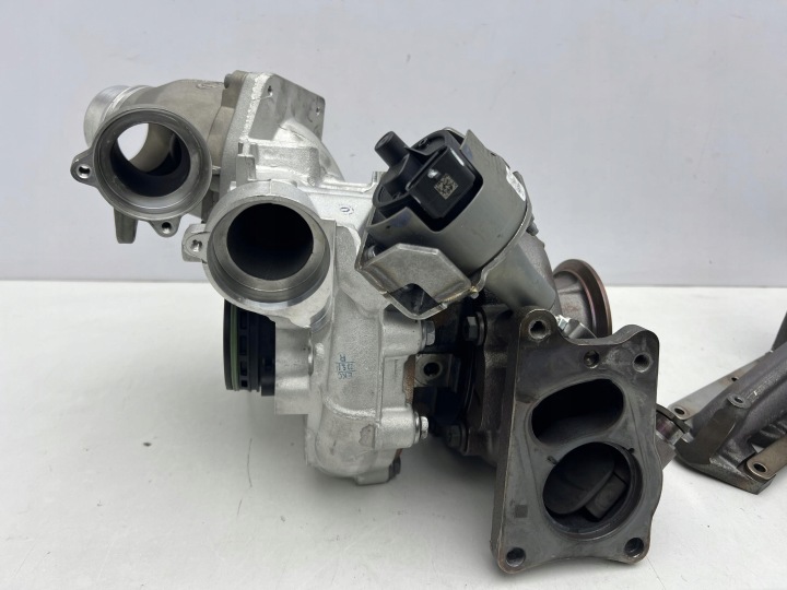 BMW G20 G30 G11 G01 G05 G06 G07 40DX 30DX BITURBO TURBOCOMPRESSEUR 9887194