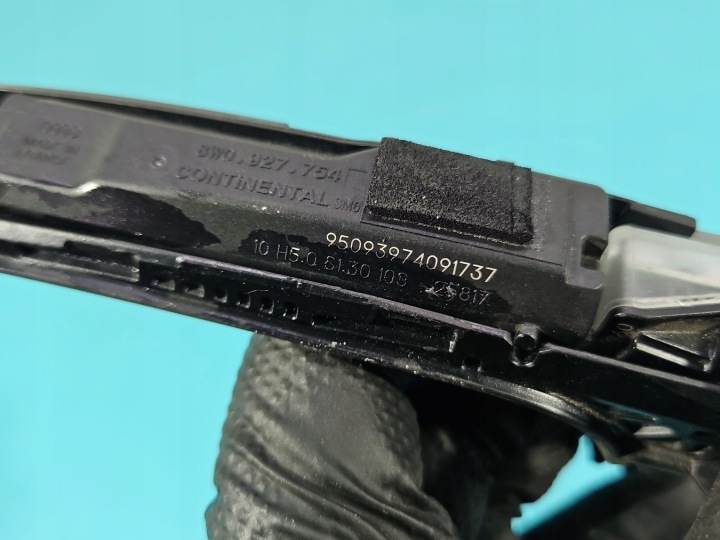 POIGNÉE ARRIÈRE DROITE EXTÉRIEUR AUDI A4 B9 8W0927754 8W02837812A