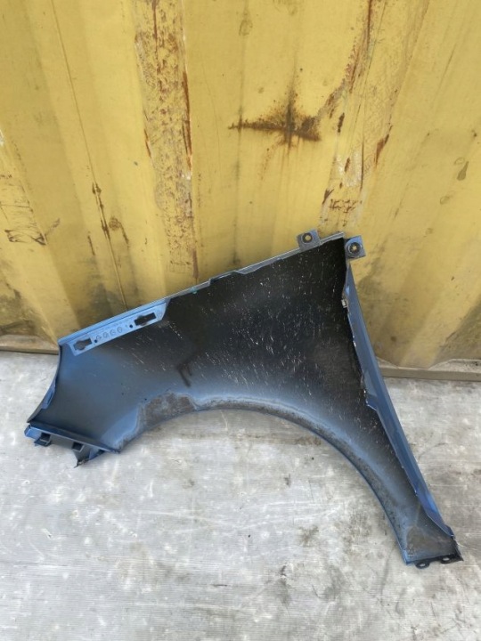 RENAULT SCENIC 3 III LIFT AILE DROIT AVANT AVANT 631000970R
