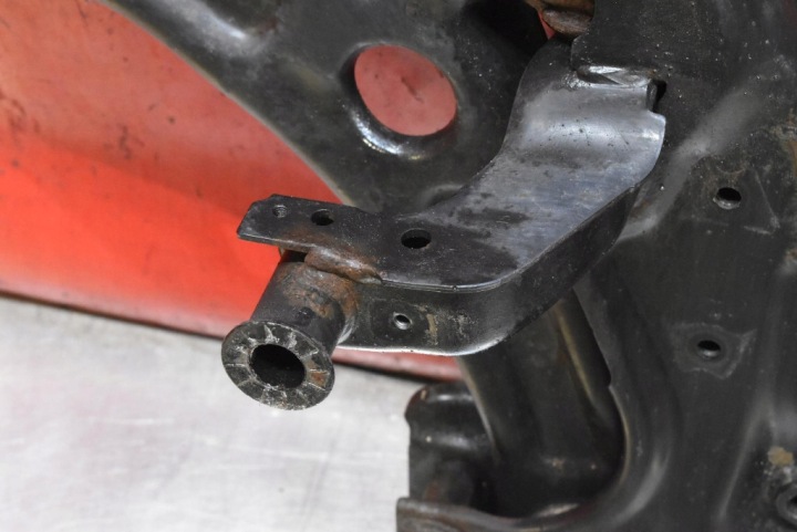 CHÂSSIS POUTRE CHÂSSIS BERCEAU AVANT 1K0199315B SKODA YETI 1.6 TDI 105 KM 13-18
