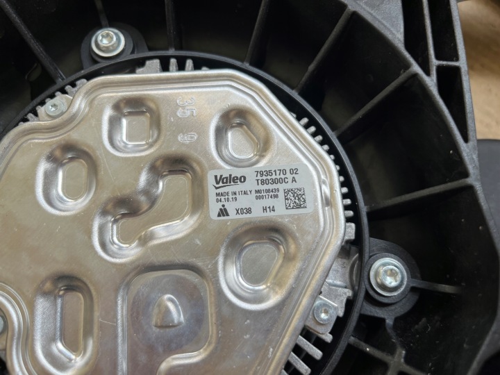 BMW 3 G20 G21 2.0D 2021R VENTILATEUR RADIATEUR EAU ORIGINAL EUROPE