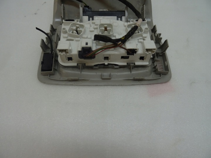 CITROEN C3 III AMPOULE PLAFONNIERS 9811856677