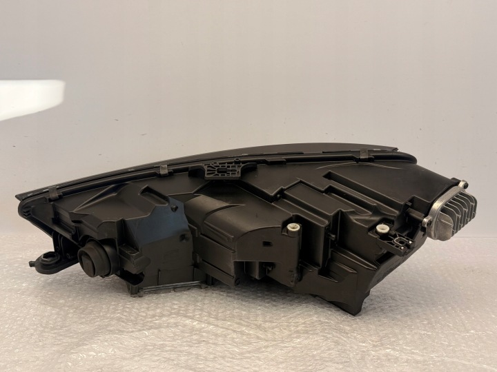 AUDI A4 B9 PHARE GAUCHE DROITE COMPLET LED COMPLÈTE ORIGINAL 8W0941773