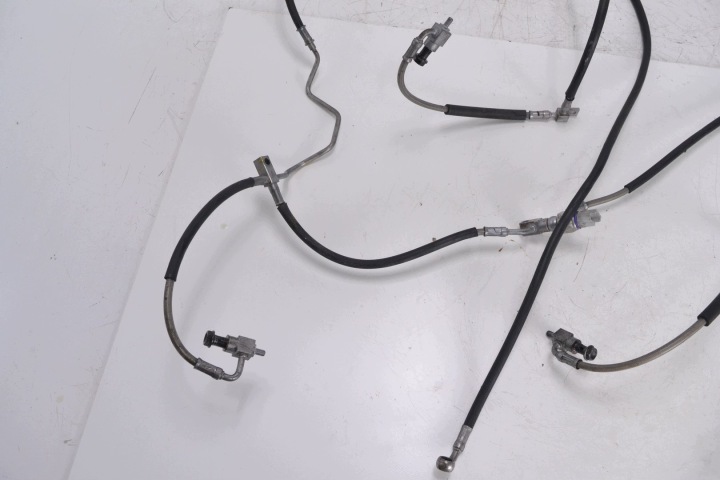 CONDUITES DE DÉRIVATION FREIN PIAGGIO MP3 300 HPE 19-21
