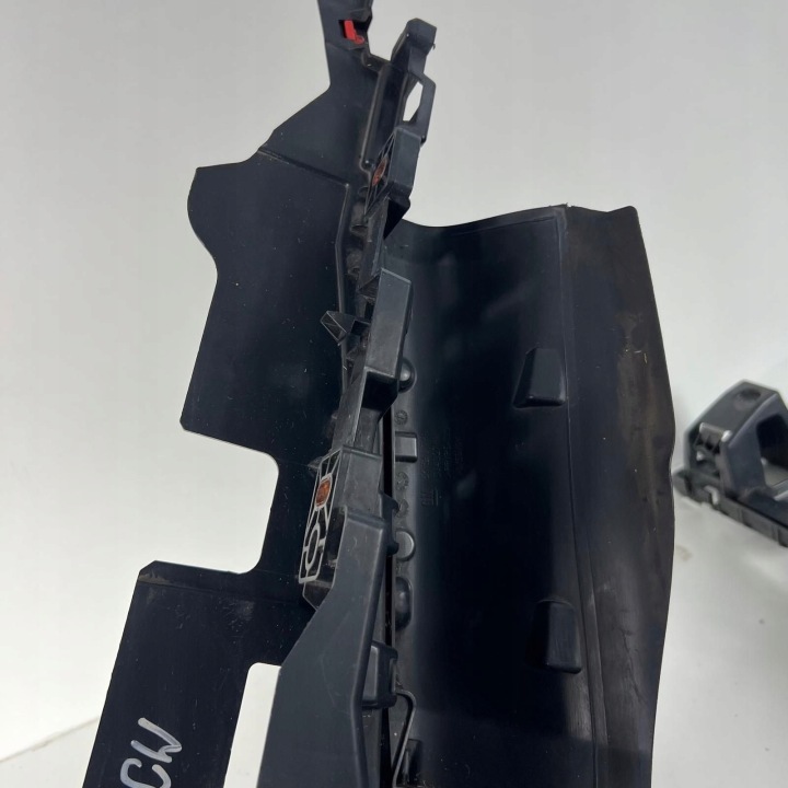 RENFORCEMENT SUPÉRIEUR PANNEAU SUPPORTS PANNEAU AVANT OPEL INSIGNIA A OE 13302703
