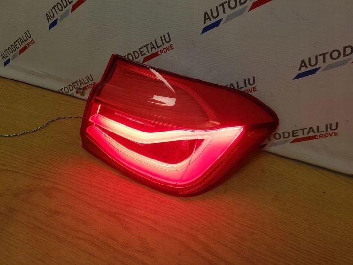 PHARE DROITE ARRIÈRE BMW 3 (F30, F80) 63217369118 2.0L 2016