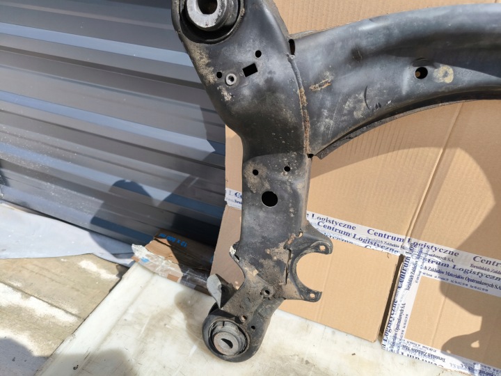 TRAVERSE CHÂSSIS CHÂSSIS AVANT AUDI A6 C6 4F0399313AE ORIGINAL *2*