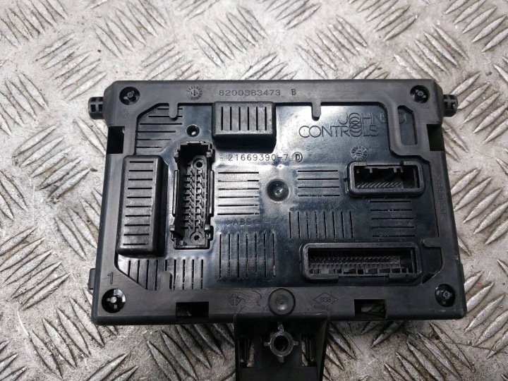 KIT DE DÉMARRAGE RENAULT CLIO III LIFT 1.2 T 8201077701 902663A