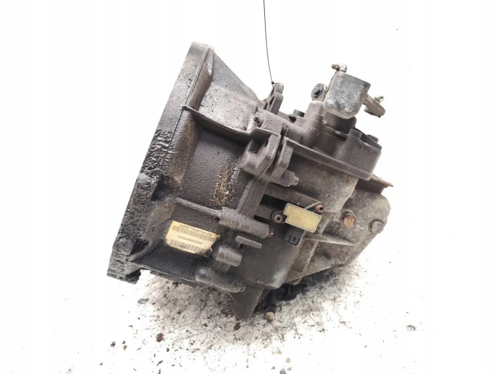 MINI MINI MANUELLE 6-BIEGOWA BOÎTE DE VITESSES COOPER ESSENCE 85KW (116 HP)
