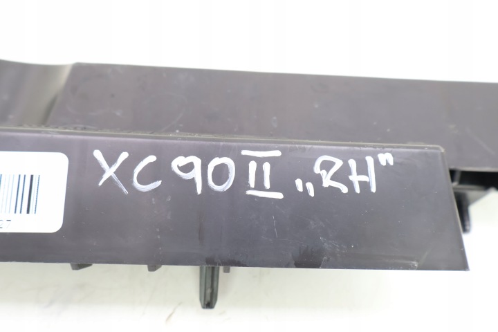 VOLVO XC90 II GLISSIÈRE FIXATION BAGUETTES SEUIL DROIT 32216526, 31378139