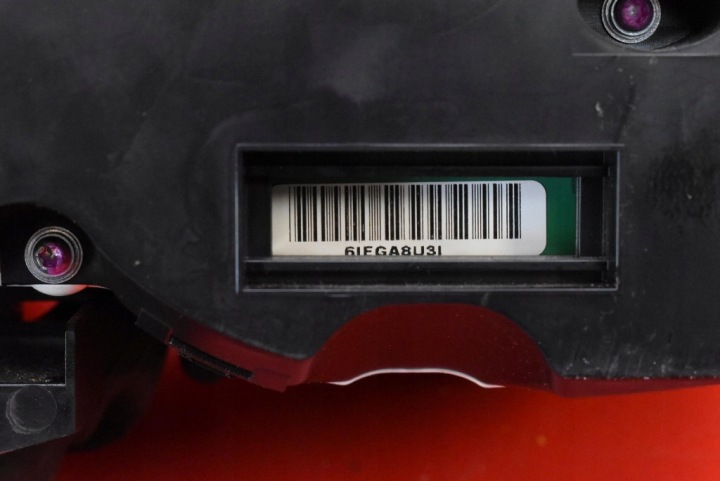 COMPTEUR TABLEAU DE BORD AUTOMATE EUROPE 8K0920930C AUDI A4 B8 2.0 TDI 143 KM 07-11