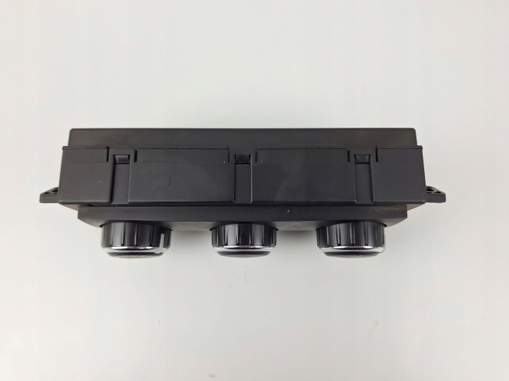 PANNEAU CLIMATISATION CHRYSLER VOYAGER 55111313AB
