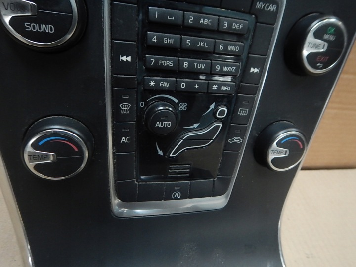 PANNEAU CLIMATISATION RADIO CONDUIT D'AIR VOLVO S60 II V60 I 2011-2018 31398588
