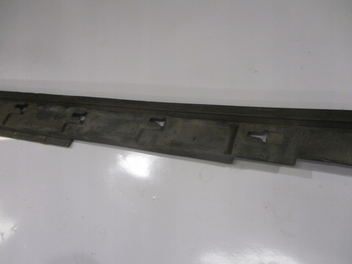 MOULURE REVÊTEMENT SEUIL LATÉRALE GAUCHE NOIRE MAZDA 3 III BM BHS2-B0491