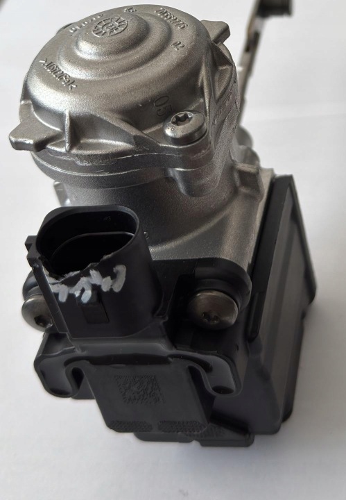 SOUPAPE TURBOCOMPRESSEURS VOLKSWAGEN 04E145725AD
