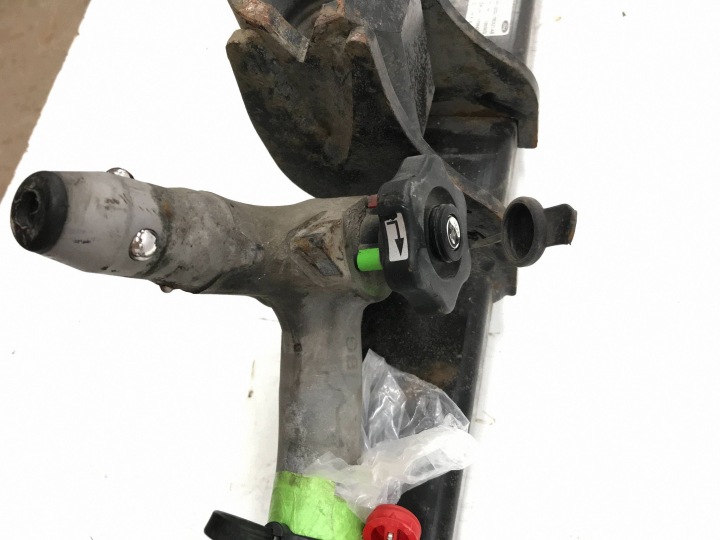 CROCHET ATTELAGE FORD KUGA MK2 G2GJ19D521AB G2GJ-19D521-AB