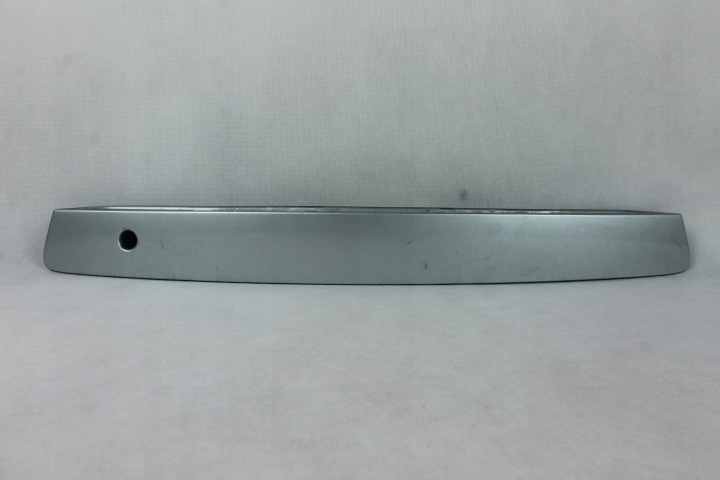 MOULURE ARRIÈRE COUVERCLES DE COFFRE ARRIÈRE CACHE ÉCLAIRAGE DE PLAQUE D'IMMATRICULATION MAZDA 6 GG BERLINE