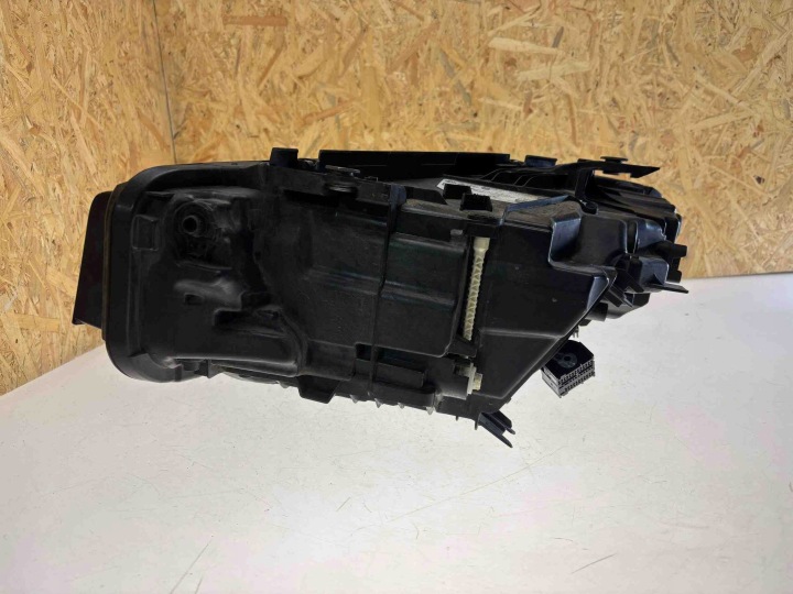 PHARE DROITE AVANT BMW 3 (G20, G28) 0410080409 0.0L DIESEL 140KW 2023