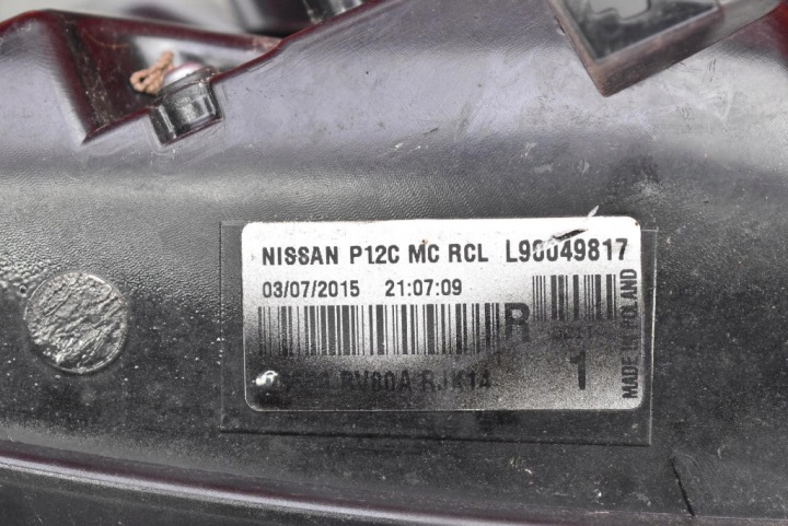 NISSAN JUKE I F15 LIFT 14-19R PHARE DROITE ARRIÈRE