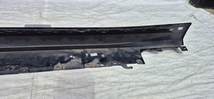 BMW I5 G60 G61 23- E-DRIVE SEUIL MOULURE SEUIL DROITE ORIGINE