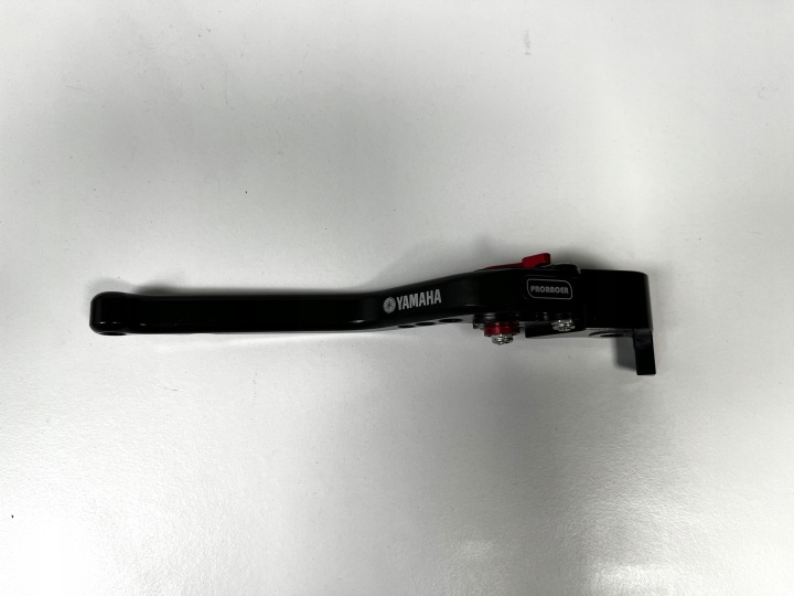 YAMAHA YZF R1 04-08 YZF R6 05-15 LEVIER ADHÉRENCE FREINS CNC ROUGES