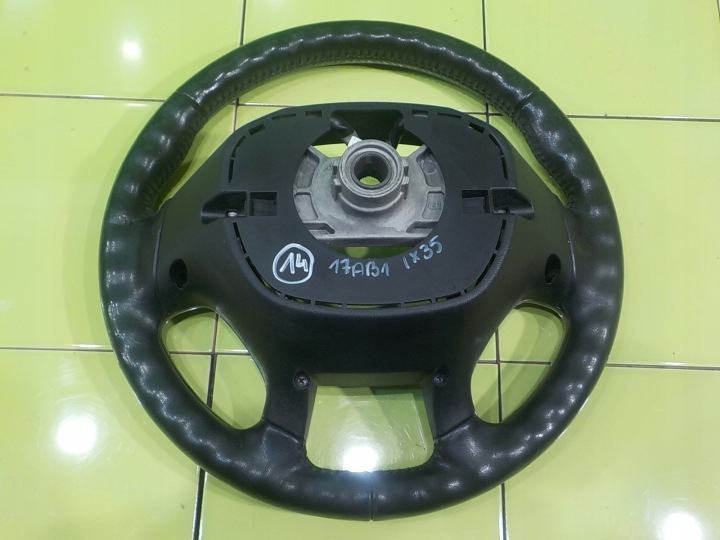HYUNDAI IX35 2.0 CRDI 10R 5D VOLANT 56113-2Y000