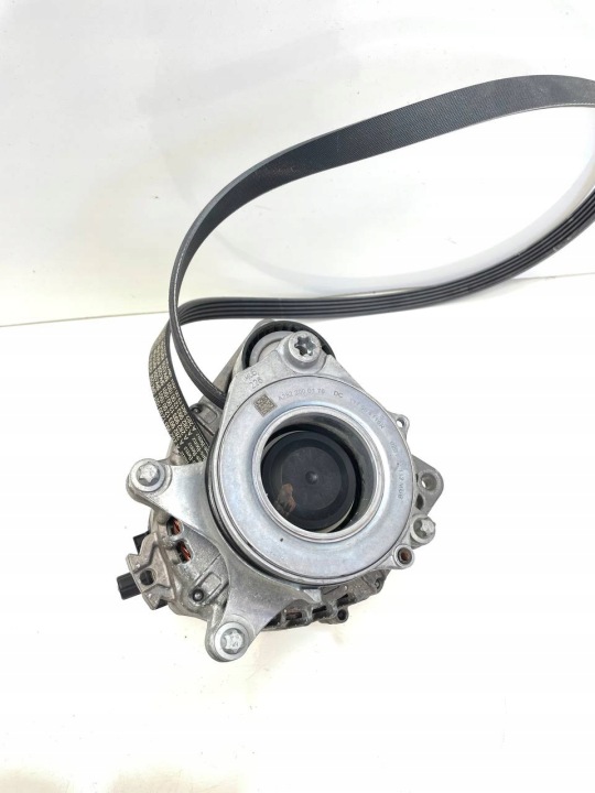 ALTERNATEUR VALEO MERCEDES ESSENCE GLA 2023 1,3 B 200A 14V A0009061311