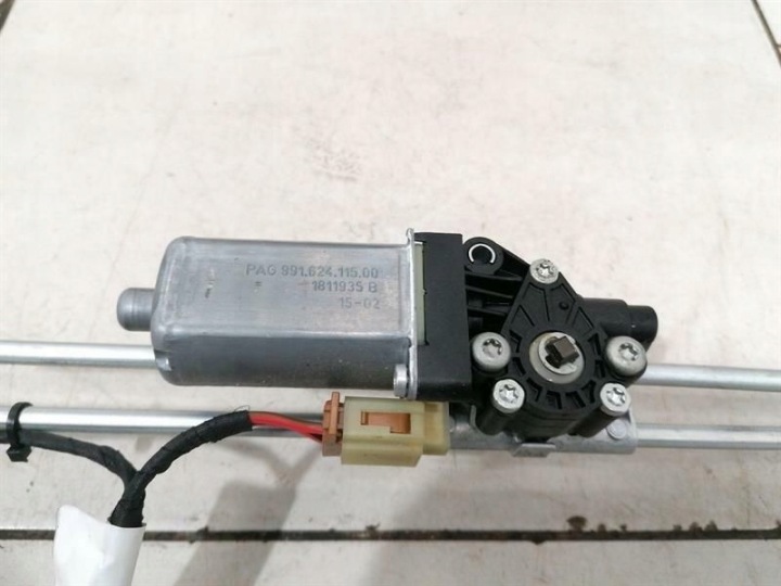 KIT CAPOTS LATÉRALES VERS KABRIOLETOW PORSCHE 911 991 99156147900 SERVOMOTEUR PA