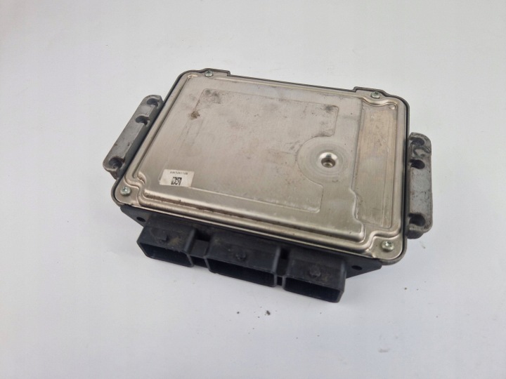 ORDINATEUR MOTEUR PEUGEOT 207
