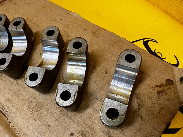 8 X FIXATION CONNECTEUR GALET DISTRIBUTION CITROEN PEUGEOT 1.6 THP 5G01 10FJCC