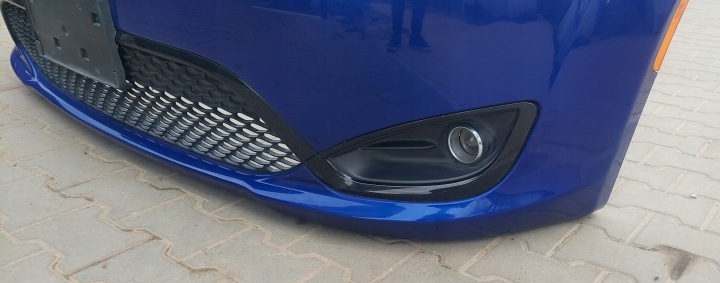 CHRYSLER PACIFICA AVEC 2016-2021R PARE-CHOCS AVANT COMPLET COULEUR PBM