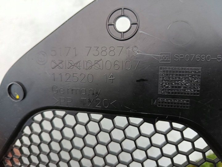 DOUBLURE DE PASSAGE DE ROUE INFÉRIEUR GAUCHE AVANT BMW 5 G30 G31
