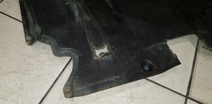 BMW 5 E60 E61 PROTECTION SOUS PARE-CHOCS CHÂSSIS INFÉRIEURE MOTEUR 7169233 ORIGINAL