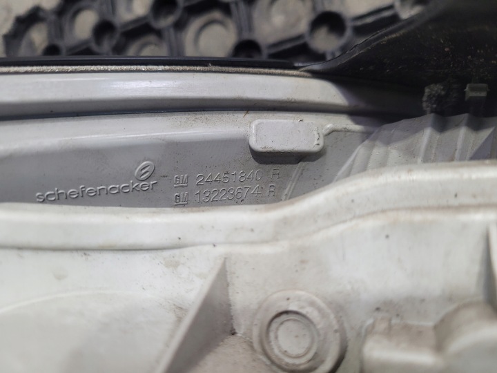 OPEL ASTRA H UNIVERSEL PHARE DROIT ARRIÈRE 24451840