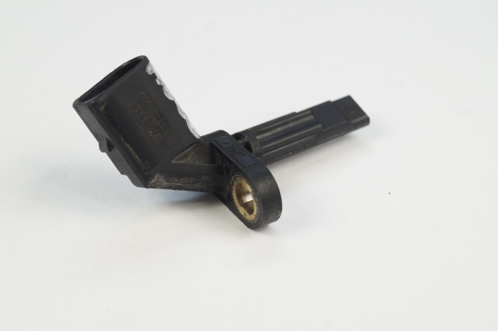 AUDI A6 C6 3.0 TDI CAPTEUR ABS 0265007725 4E0927804A ORIGINAL