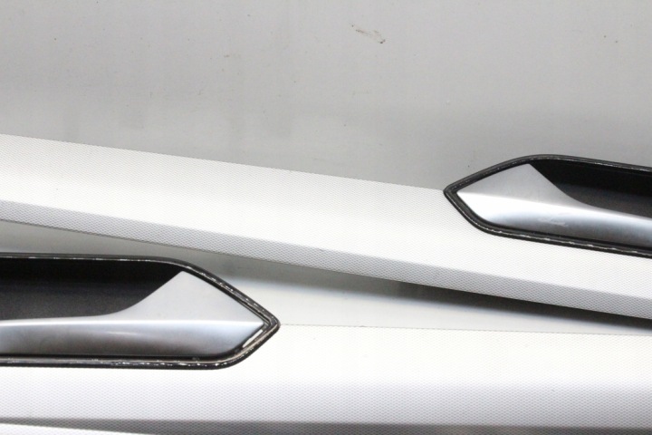 ENSEMBLE MOULURES WEWNETRZNYCH VW PASSAT VARIANT B8 (3G5) 3G2853261AB 1.6L