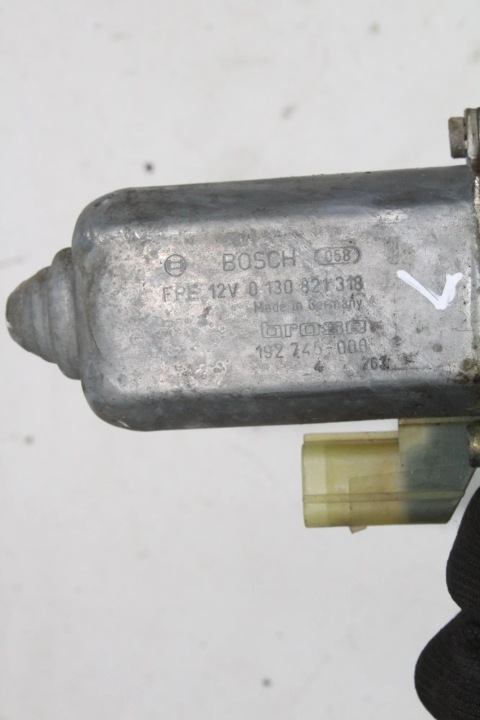 ÉLÉVATEUR VITRES GAUCHES AVANT PORTES JAGUAR XK 8 COUPÉ (X100) 0130821318