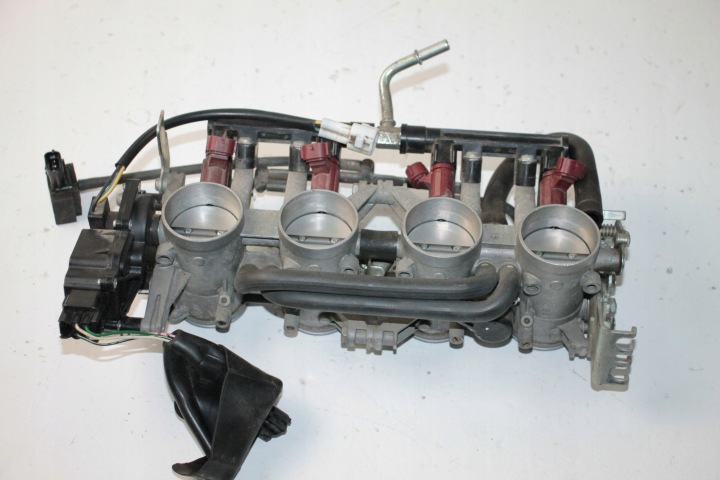 SUZUKI GSXR600 GSX-R 600 K8 K9 L0 PAPILLON DES GAZ PAPILLON DES GAZ INJECTEURS TPS