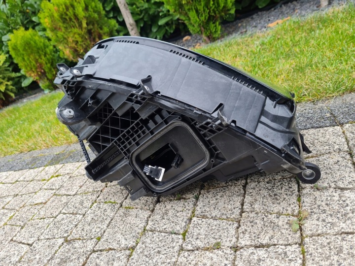 MERCEDES GLS 167 PHARES AVANT COMPLET LED MULTIBEAM A1679069007, A1679068907