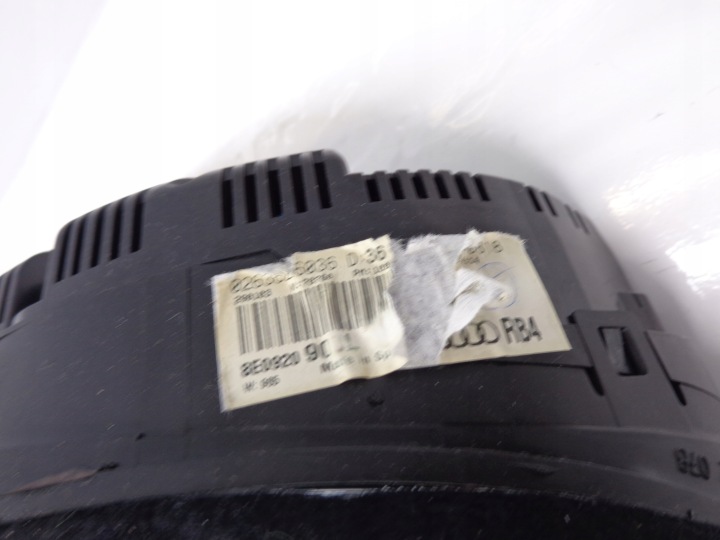 AUDI A4 B6 2.0 20V COMPTEUR TABLEAU DE BORD EUROPE 8E0920900L 0263626036