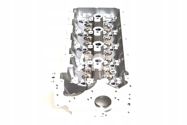 CULASSE PISTONS MERCEDES