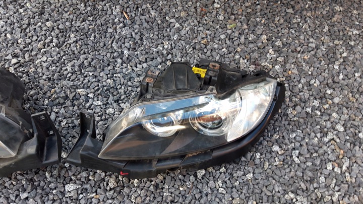 BMW 3 E92 E93 10'' XÉNON NON ROTATIF DROIT GAUCHE EUROPE
