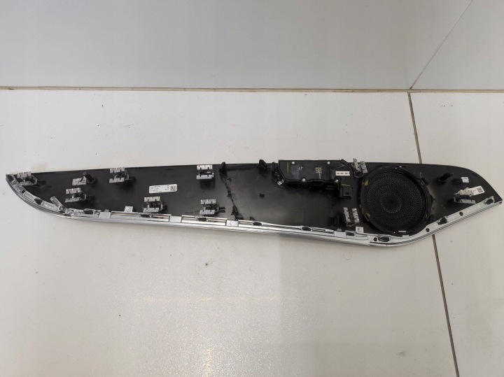 MOULURE DÉCORATIVE DÉCOR GARNITURE DE PORTE PORTES DROIT AVANT MERCEDES GLC W253 253