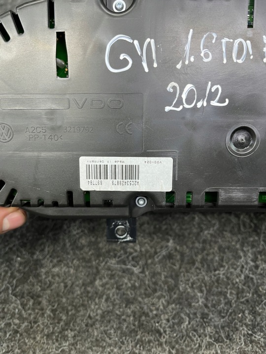 VW GOLF VI 1.6 TDI COMPTEUR TABLEAU DE BORD 5K0920872A