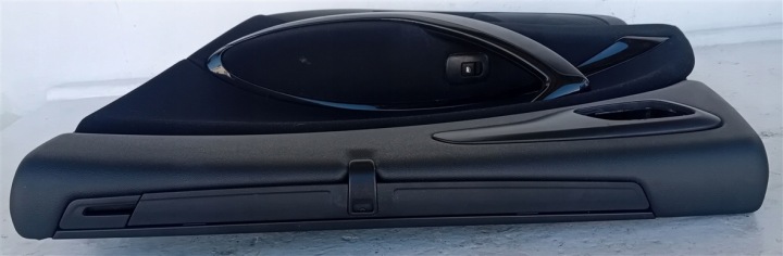 COLLECTEUR PORTES DROIT ARRIÈRE CITROEN C5 III X7 UNIVERSEL 96710281ZD STORE