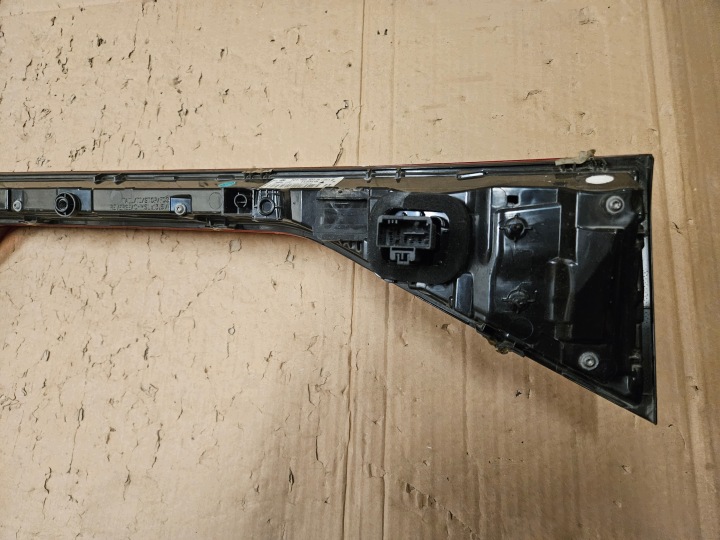 5FF945307D CUPRA FORMENTOR LIFT CACHE PHARE ARRIÈRE