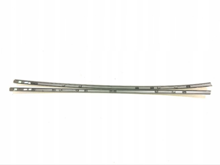 MOULURE DÉCORATIVE PORSCHE TAYCAN 2023 9J1854525
